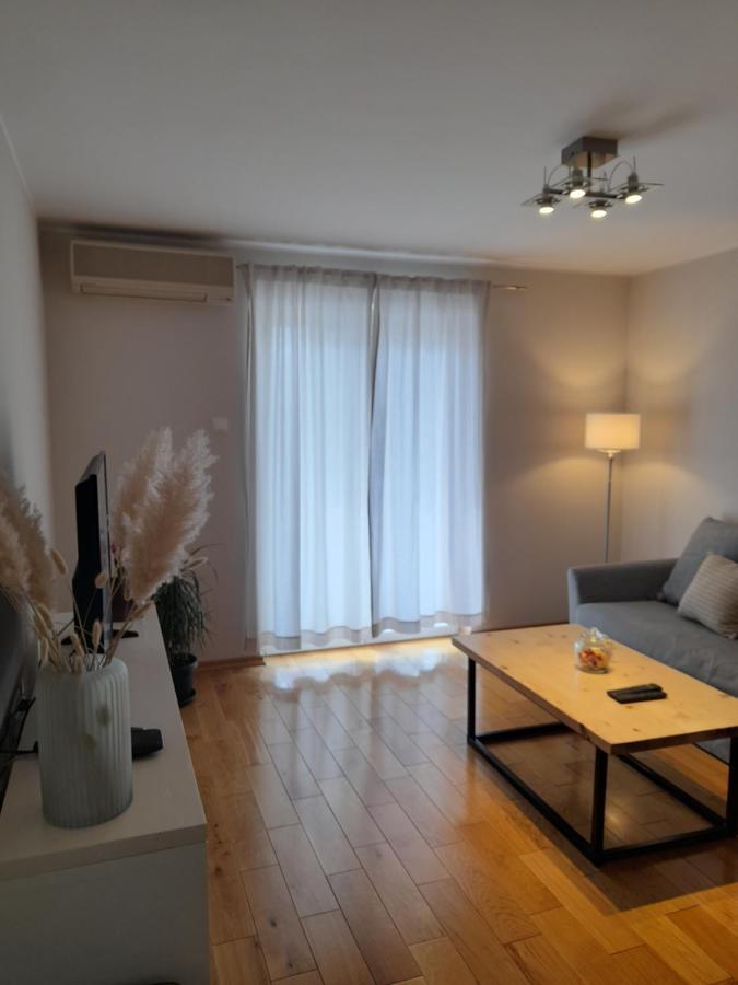 Apartments Antonia Макарска Екстериор снимка