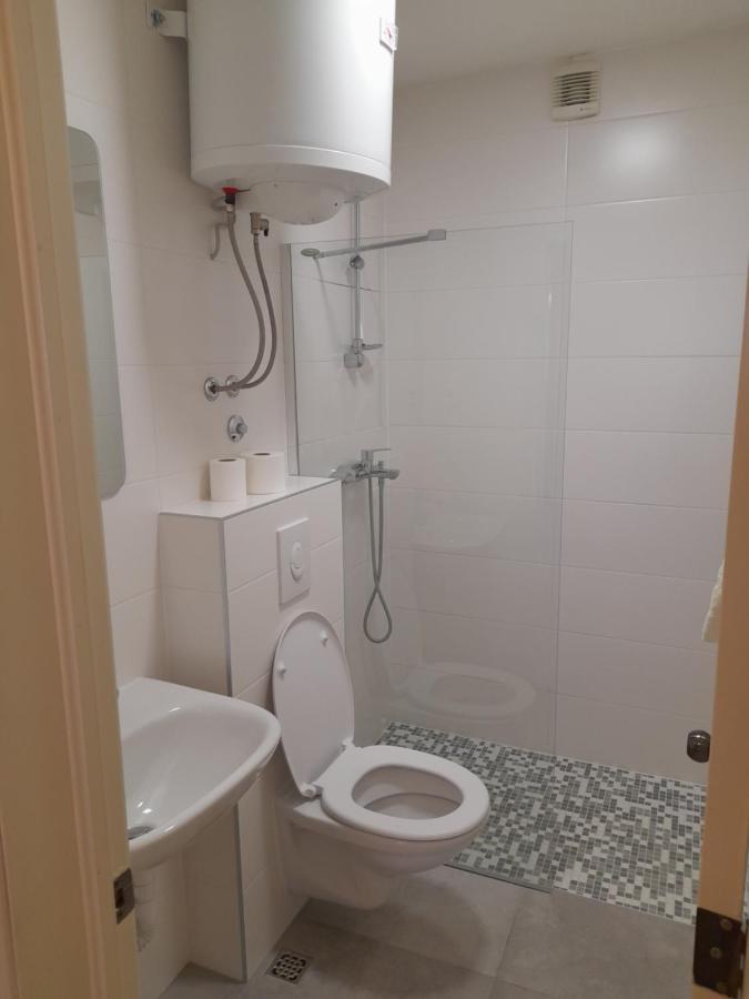Apartments Antonia Макарска Екстериор снимка